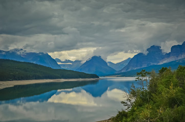 Fototapeta na wymiar St. Marys Lake in Glacier National Park, Montana, USA