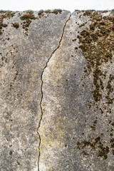 Schäden an Hauswand