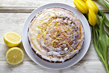 Lemon drizzle cake