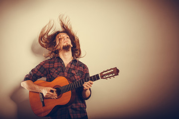 Obraz premium Enthusiast playing the instrument.