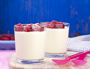Panna cotta with raspberries