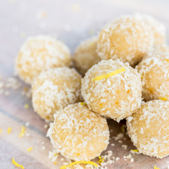 Homemade Raw Vegan Coconut and Lemon Truffles