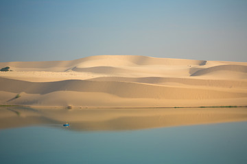 Fototapeta na wymiar White sand dunes - Mui Ne, Vietnam