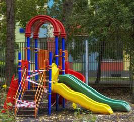 children's game lodge in the yard