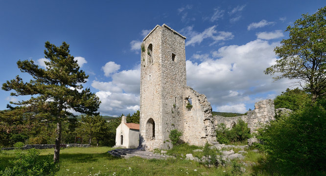 Old church in Hreljin / Croatia