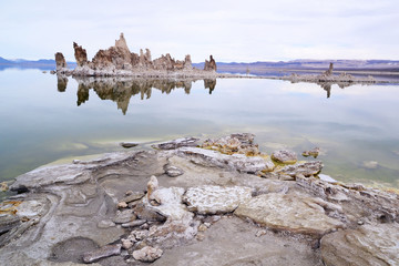 mono lake black and white nature sky salt rocks mountain