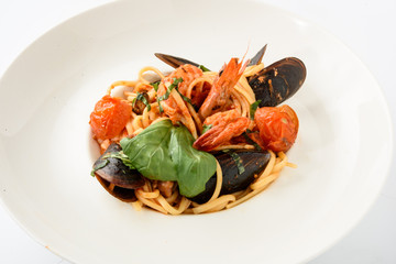 linguine with seafood