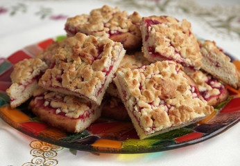 Delicious cookies with berry filling for tea