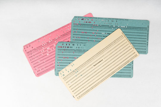 Computer von gestern und vorgestern: Lochkarte 1