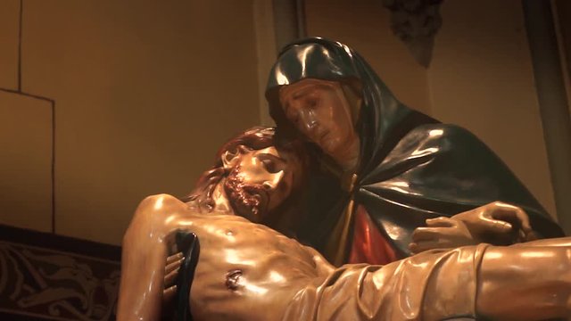 Video footage of a statue of Jesus Christ died on his mother arms