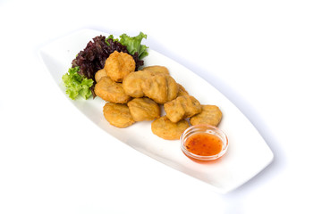 Fried chicken nuggets and sweet chili sauce
