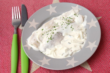 Heringe in Sahnesauce