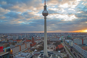 Fototapeta premium Berlin Panorama Alex Abend