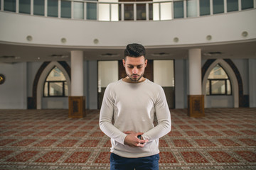 Fototapeta premium Humble Muslim prayig