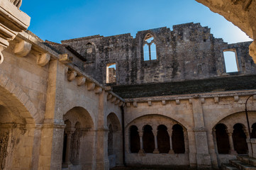 Abbaye Saint-Pierre de Montmajour, vue de l'intérieur.