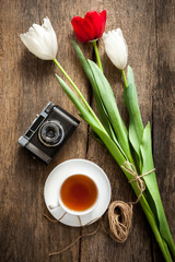 Fototapeta na wymiar Tea and tulips