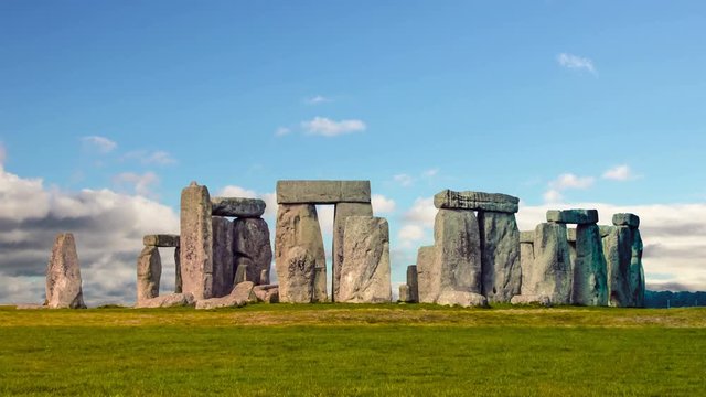 Stonehenge with cloud time lapse. N5