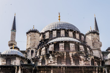 Fototapeta na wymiar Yeni Camii (New Mosque) in Eminonu Istanbul, Turkey