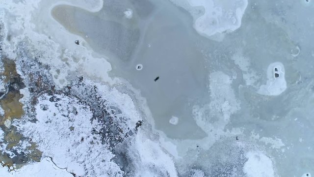 13033_The_aerial_view_of_the_frozen_sea_on_a_winter.mov