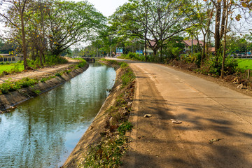 Irrigation canal