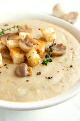 Mushroom cream soup with croutons