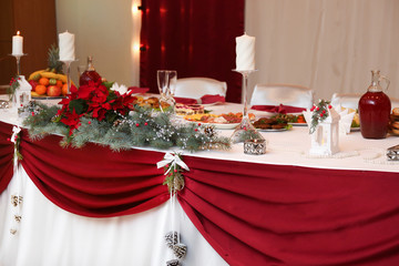 Main wedding table with beautiful decoration