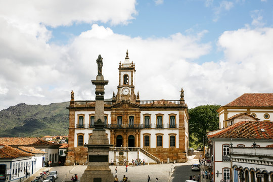 Praca Tiradentes with the statue of Tiradentes and Museu da Inconfidencia, Ouro Preto, Brazil.