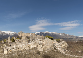 Alba Fucens  Borgo Medievale 