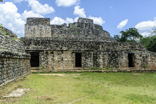 
sight of the oval palace in the Mayan archaeological enclosure of Ek Balam in yucatan, Mexico.