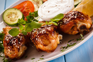 Roast chicken drumsticks with sesame sauce