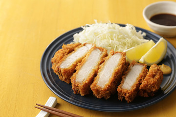 とんかつ　Japanese pork cutlet Tonkatsu
