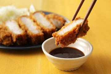 とんかつ　Japanese pork cutlet Tonkatsu