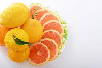 新鮮なオレンジ
