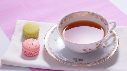 Taste and macaroon