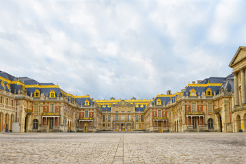 Fototapeta na wymiar Versailles palace entrance,symbol of king Louis XIV power, France.