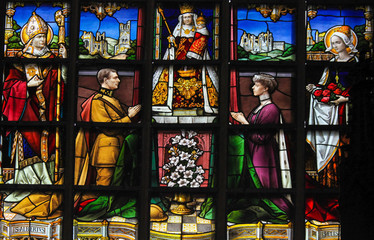 Obraz na płótnie Canvas Stained Glass - King Albert I and Queen Elisabeth of Belgium