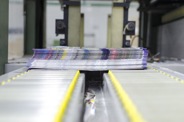 post press finishing line machine: cutting, trimming, paperback and binding