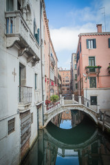 Fototapeta na wymiar Italian Side Canal in Venice