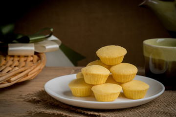 Pineapple cup cookie