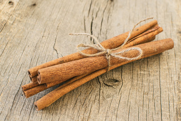 Dried cinnamon sticks