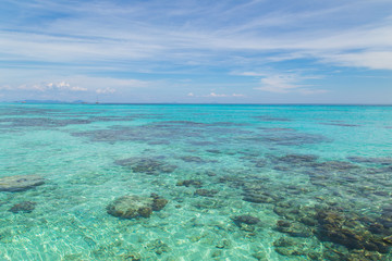 Fototapeta na wymiar Rok island seascape at Krabi, Thailand.