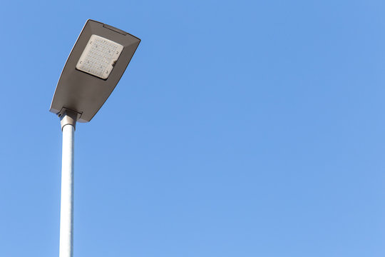 Moderne LED Straßenbeleuchtung
