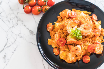 fried rice with korea spicy sauce and shrimps