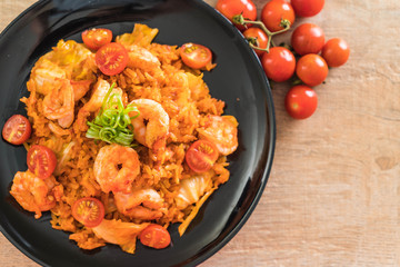 fried rice with korea spicy sauce and shrimps