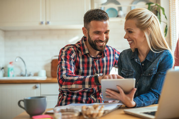 Spending time together online