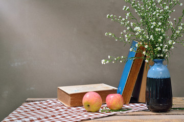 still life: Daisies on old wood.