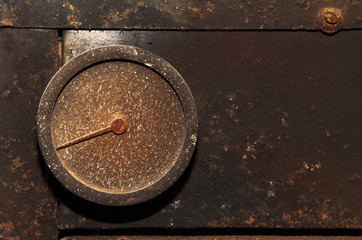  Old rusty thermometer background