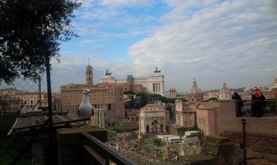 veduta del Foro Romano e monumenti di Roma