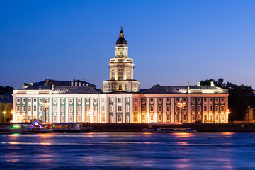 Fototapeta premium Divorced Palace Bridge during the White Nights wiev on Kuntskamera , St. Petersburg, Russia. July 3, 2010