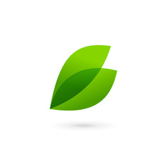 Obraz premium Letter B eco leaves logo icon design template elements